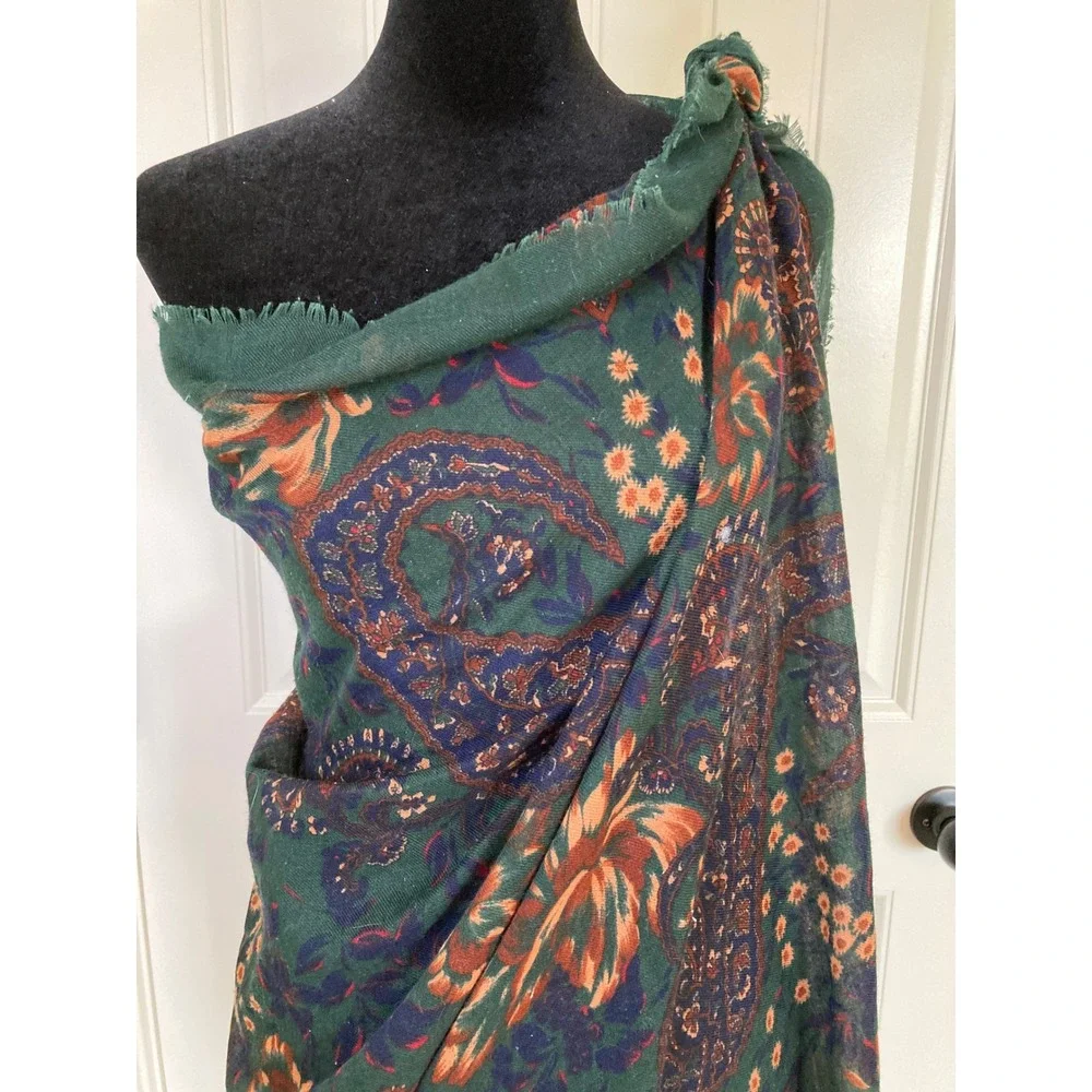 Vintage Style Made in Italy Green Floral Paisley Print Fringe‎ Wrap Scarf Shawl - Picture 5 of 8